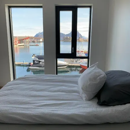 Lofoten Suiteapartments * سفولفير
