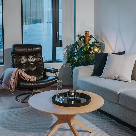 Lofoten Suiteapartments شقة