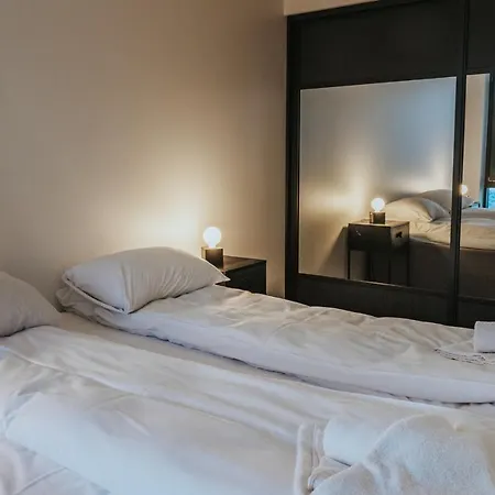 Lofoten Suiteapartments سفولفير