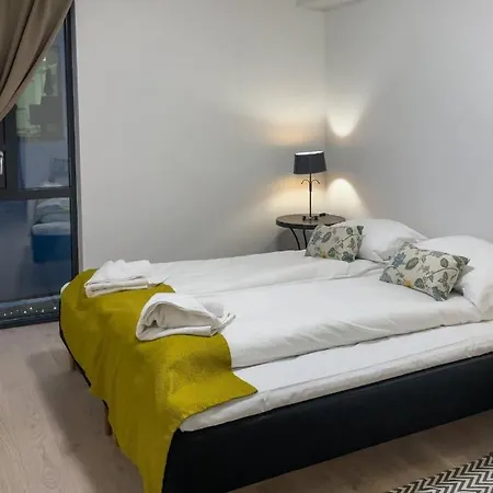 Lofoten Suiteapartments شقة