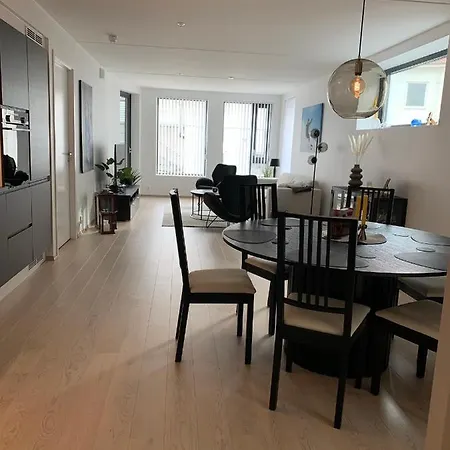 شقة Lofoten Suiteapartments *