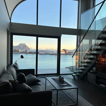 Lofoten Suiteapartments 斯沃尔韦尔