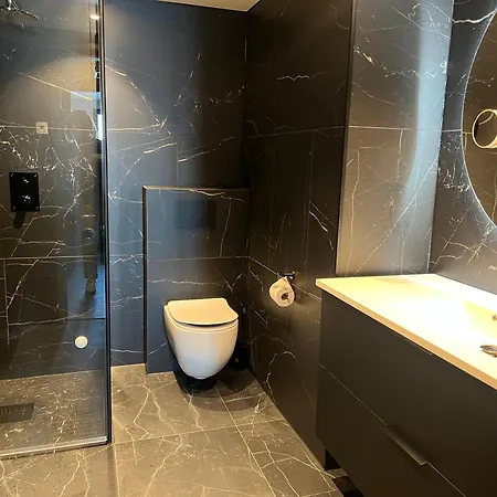 Lofoten Suiteapartments * سفولفير